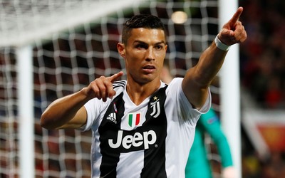 熊猫体育-加比马丁当选月度最佳球员